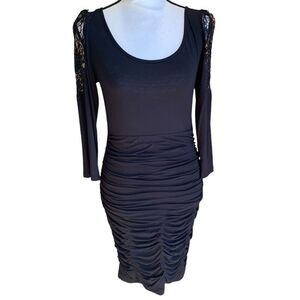 Nikibiki Bandage Dress Ruched Bottom Lace Sleeves L/S Bodycon Black‎ Medium